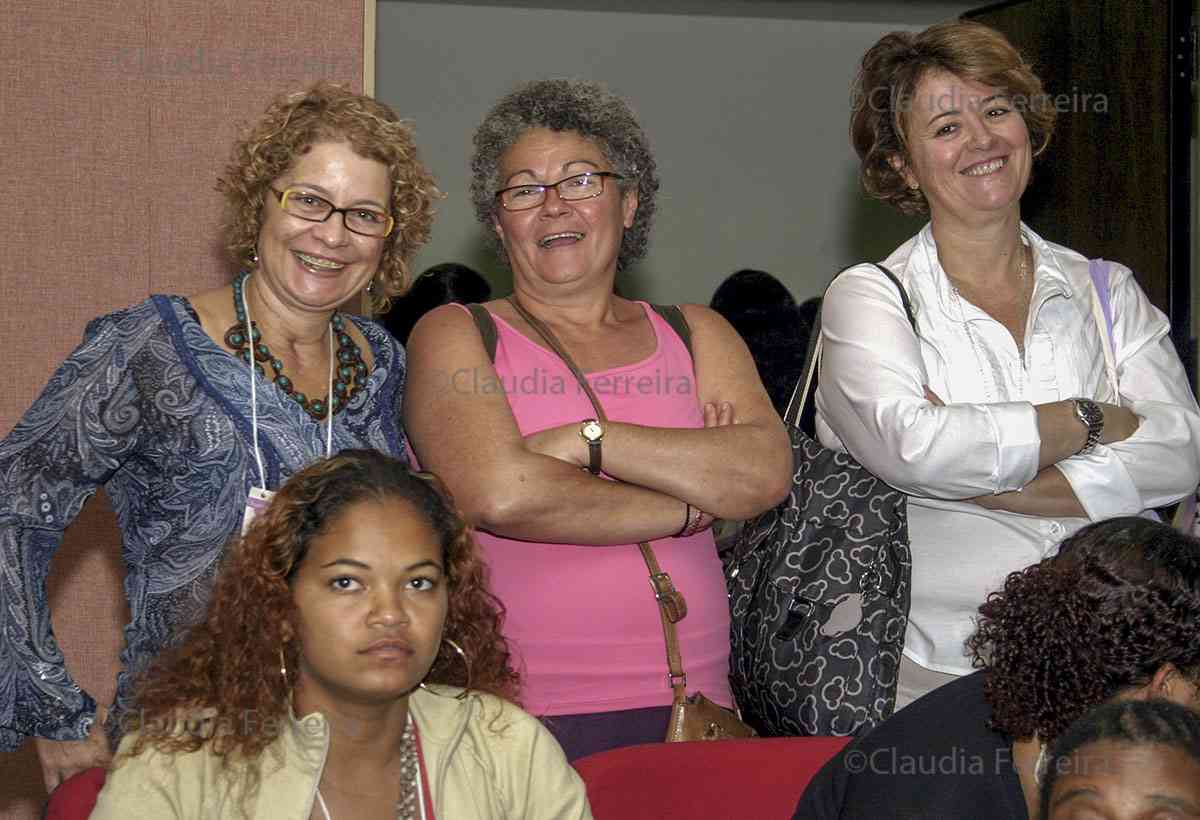 1st. MEETING OF ARTICULATION OF BRAZILIAN WOMEN