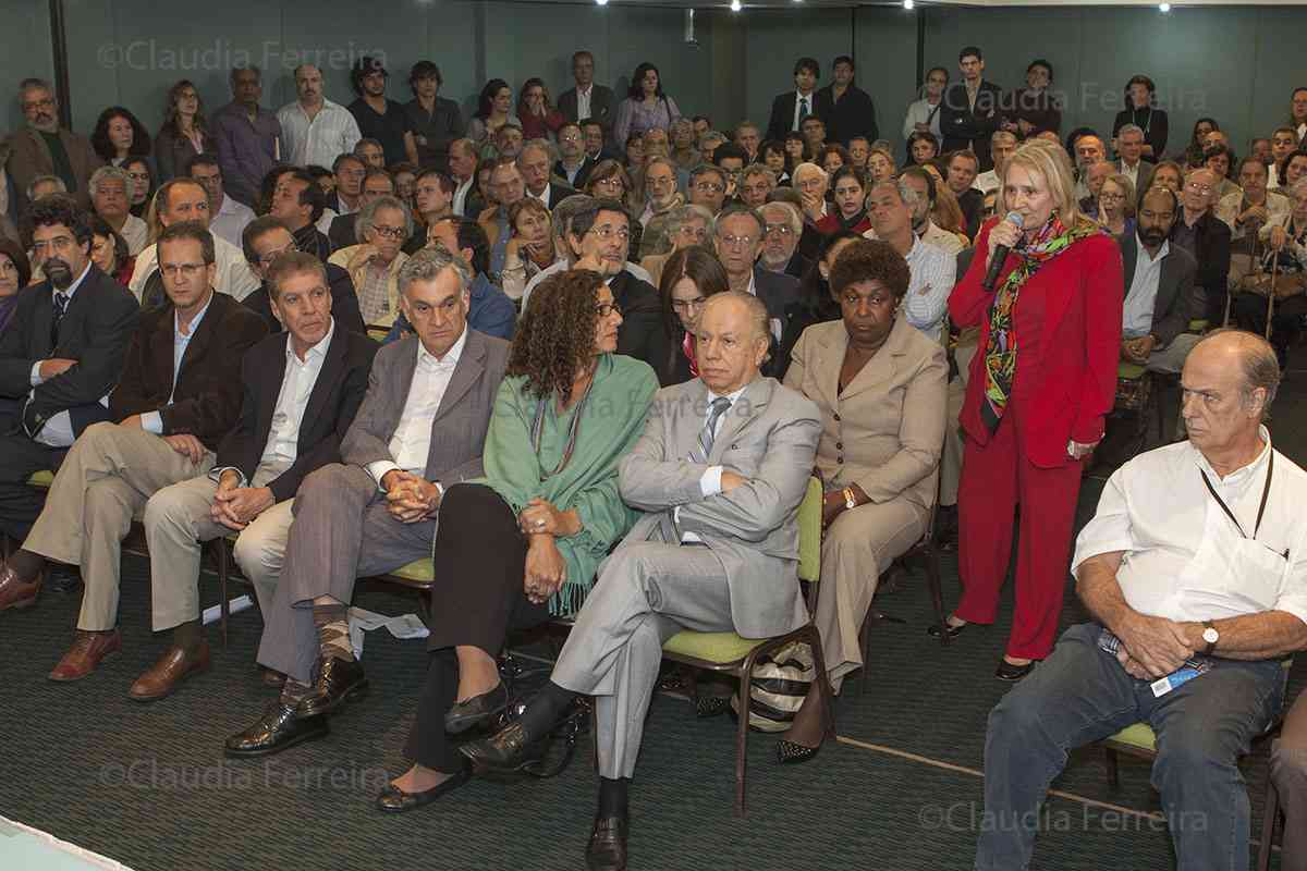  PRESIDENTIAL  CAMPAIGN - DILMA ROUSSEFF MEETING WITH INTELLECTUALS