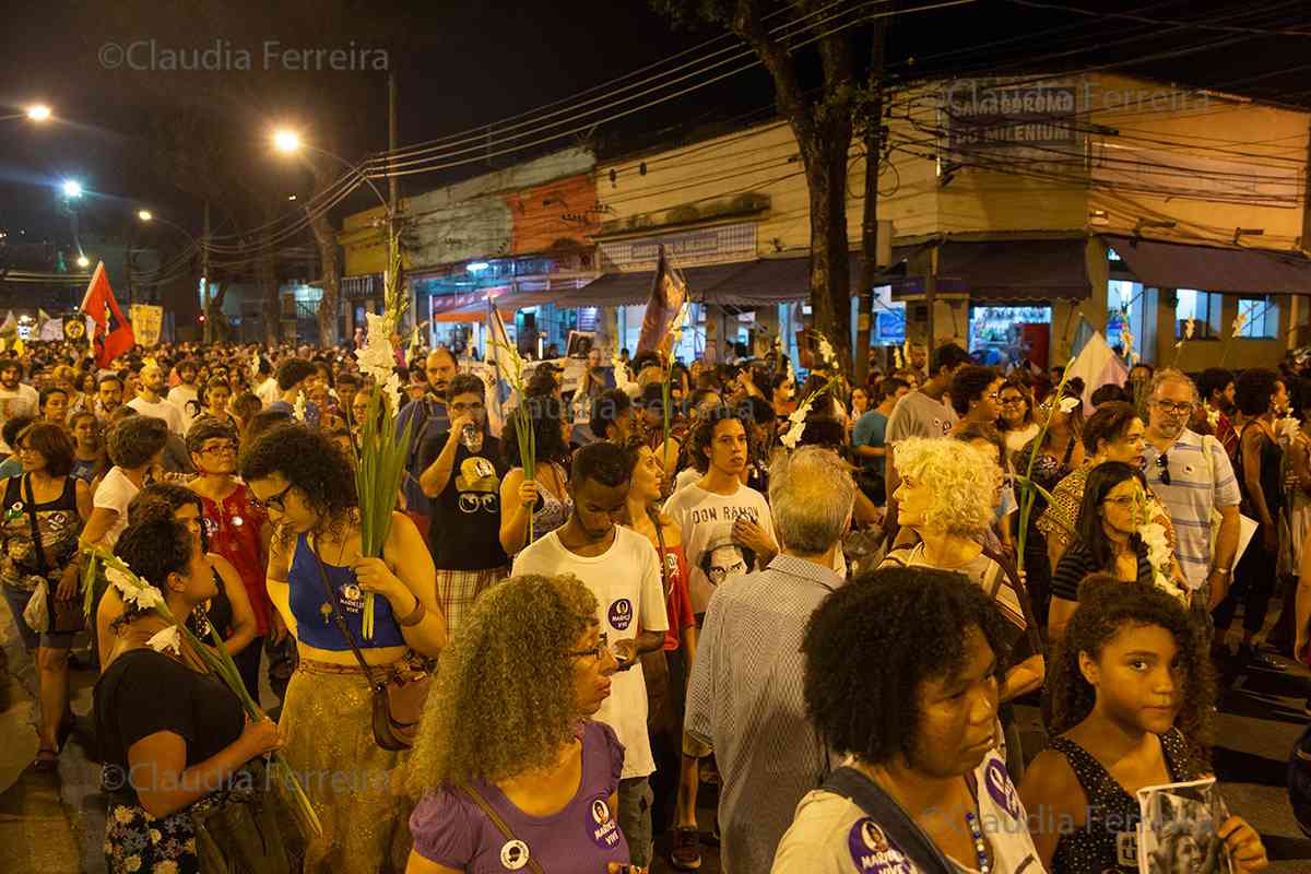 MARCHA TAMBORES POR MARIELLE E ANDERSON, 1 MÊS DE LUTA