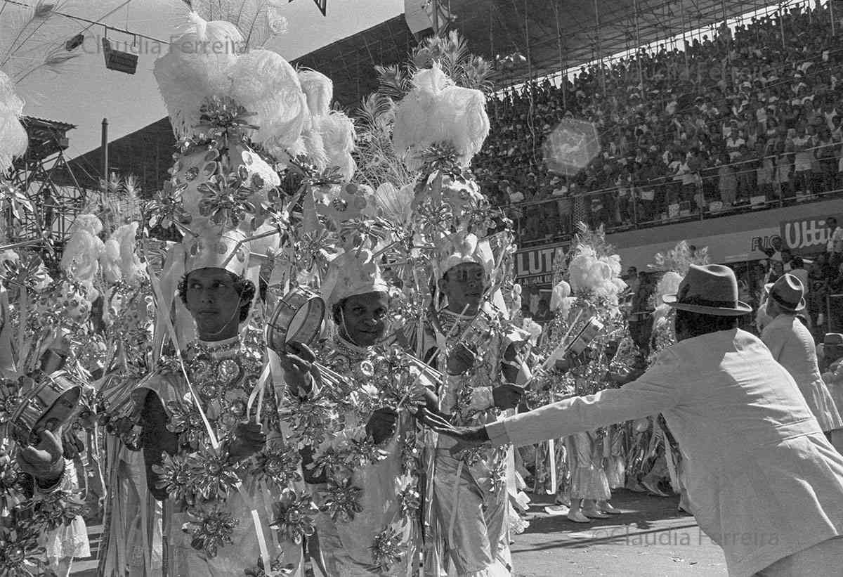 Desfile do Grêmio Recreativo Escola de Samba Imperatriz Leopoldinense
