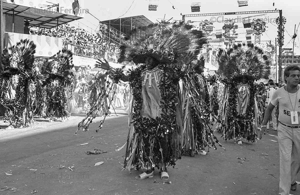Parade of Recreative Society  Samba School  Mocidade Independente de Padre Miguel 