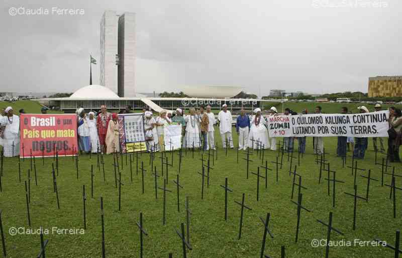 Zumbi + 10 March